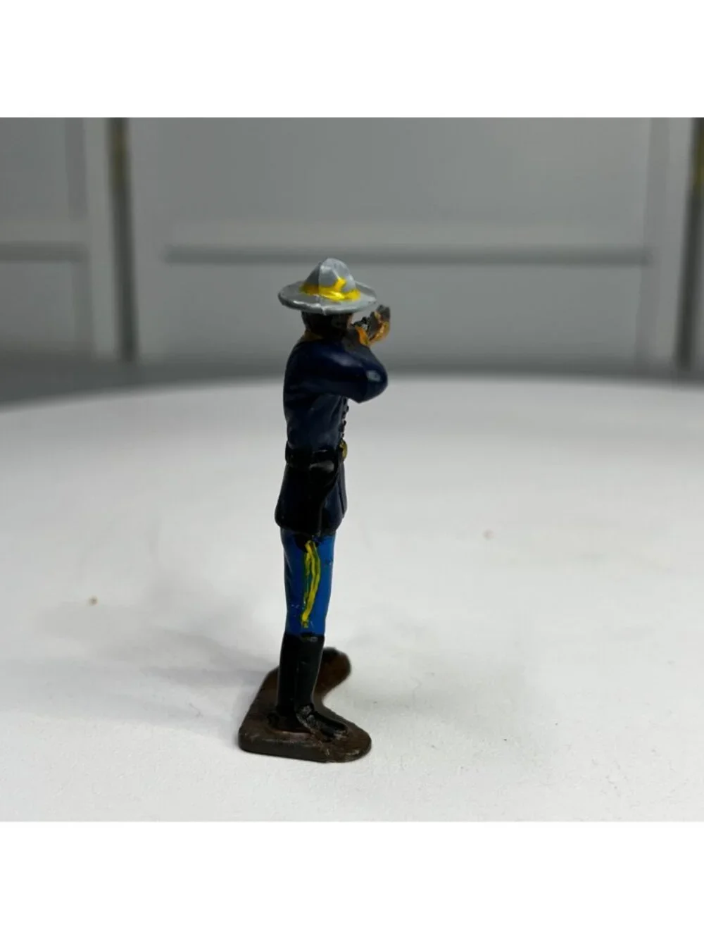 Vintage Union Calvary Soldier Figurine in Firing Pose - Possibly Marx Reissue?